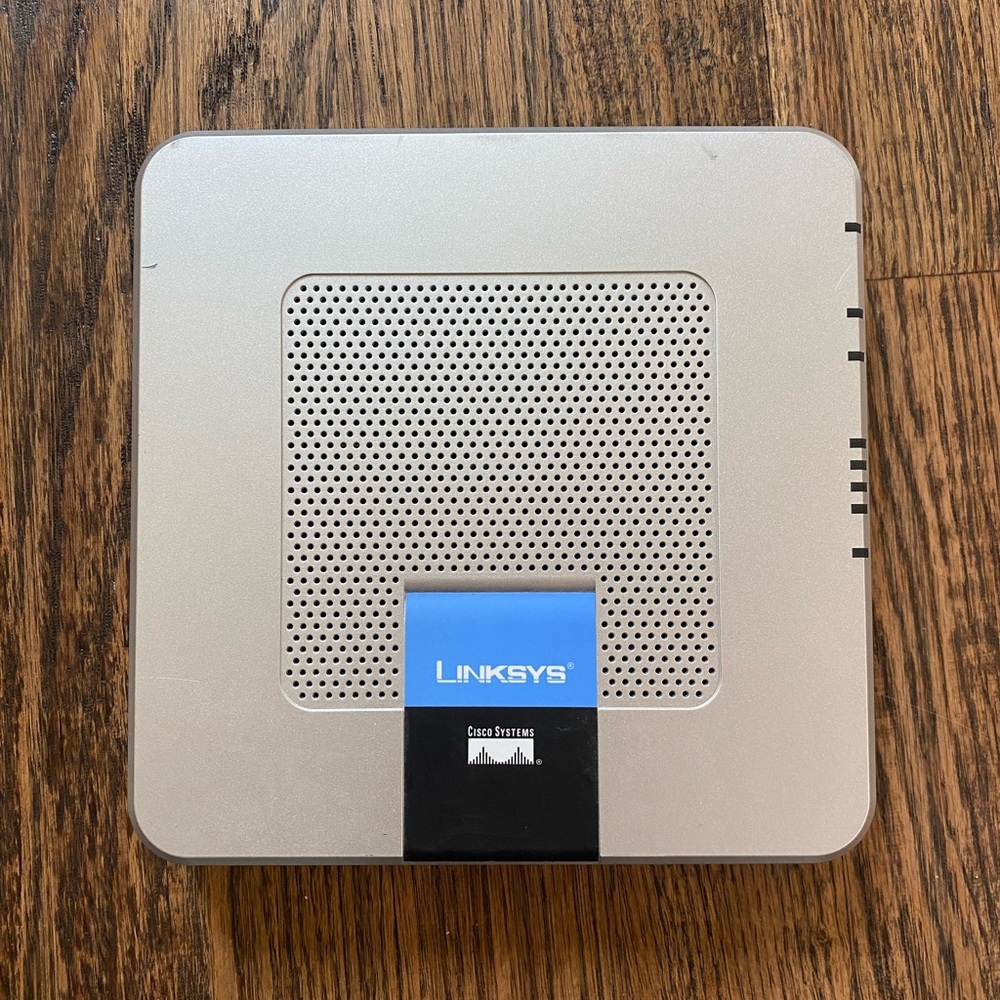 Linksys broadband router with 2 phone ports